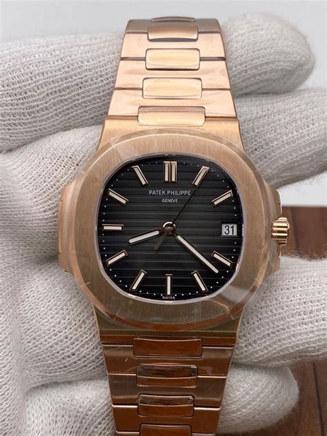 patek philippe 5711 black dial|Mehr.